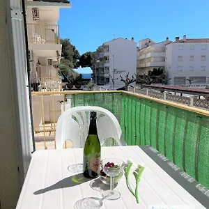 https://new-pins-ii-climatizado-y-a-120m-de-la-playa.catalonia-hotels.com