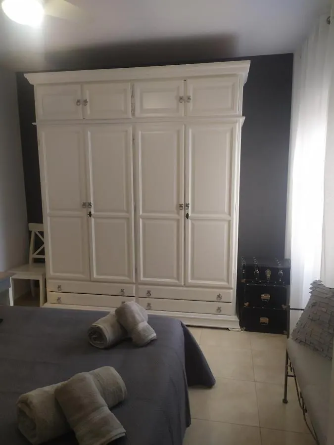 Apartment Los Patios De Cordoba Spain